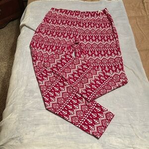 Muk Luks super soft red/white leggings size Large worn a few times